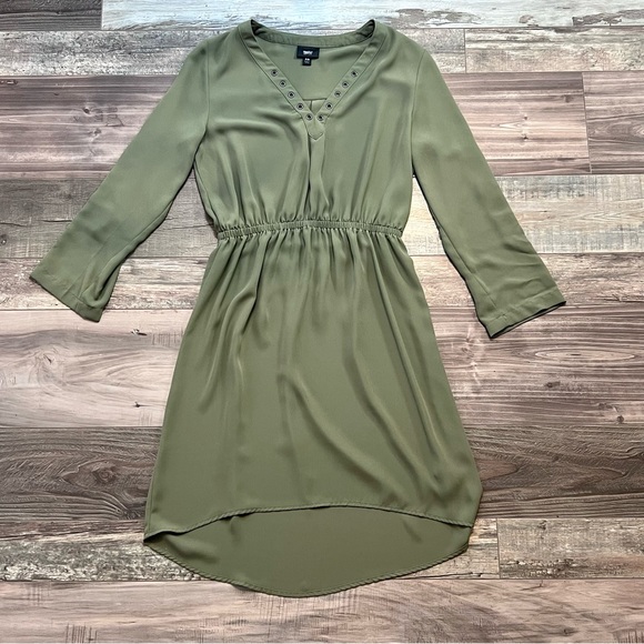 Mossimo Womens Blouson Dress Size XS Olive Green Grommet Embellished V Neckline - Picture 4 of 10